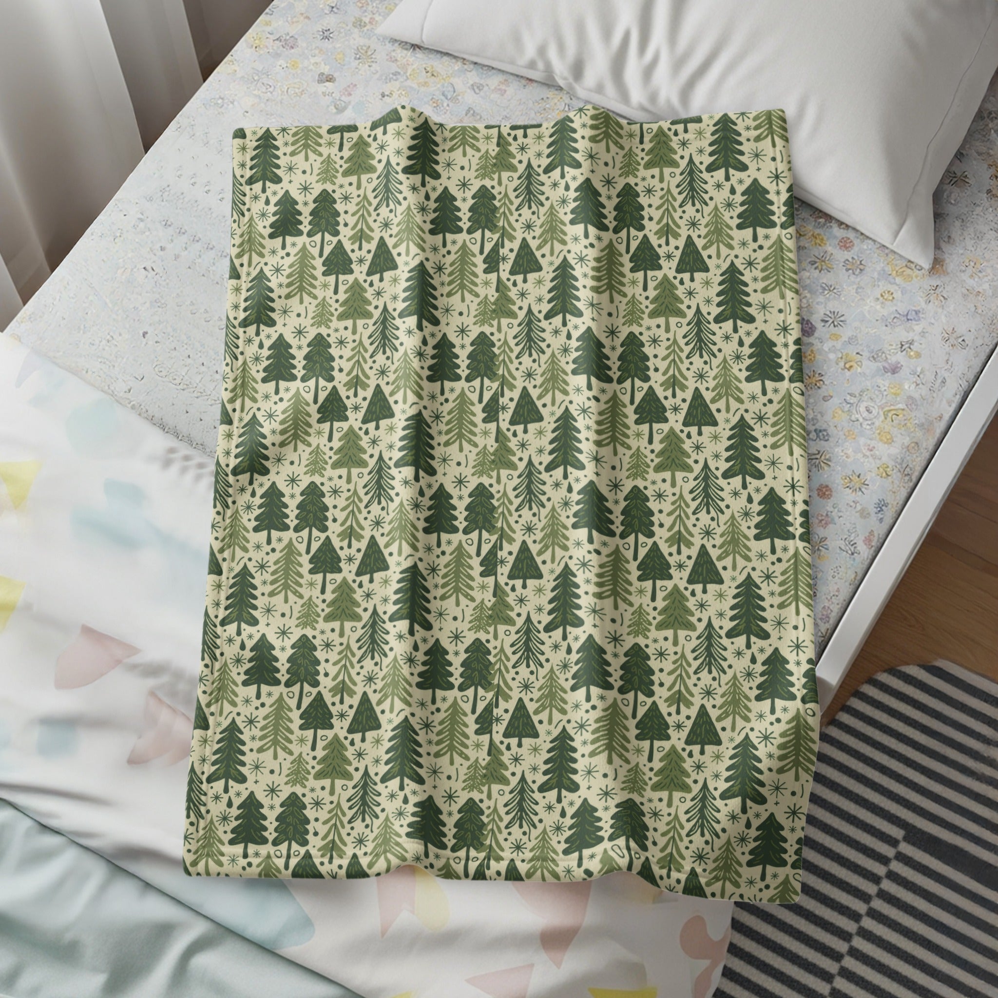 Forest Trees and Snowflakes Green Pattern Blanket